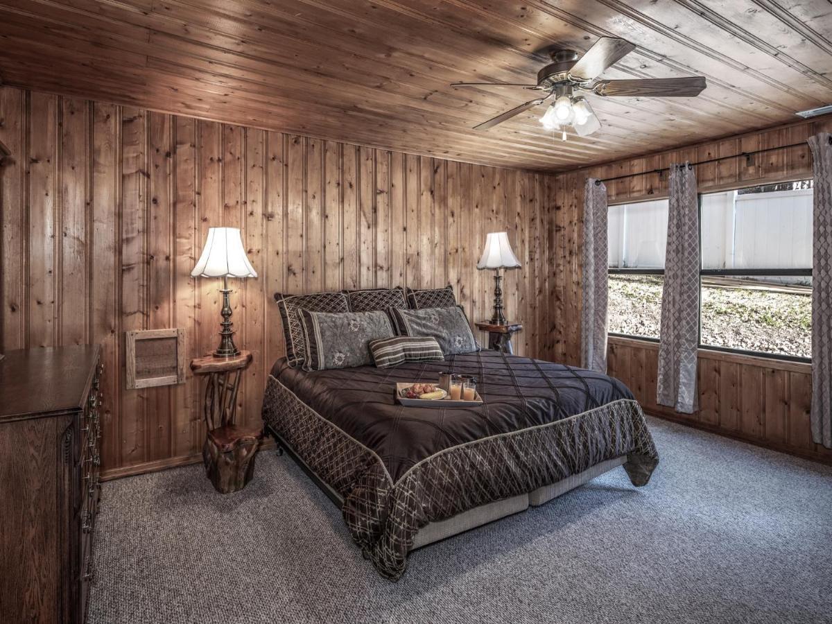 Alpine Cabin, 3 Bedrooms, Deck, Sleeps 8 Рюидозо Екстериор снимка
